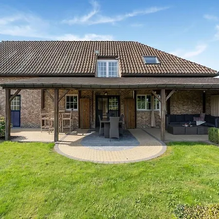Convivial In With Garden And Terrace Holiday home *